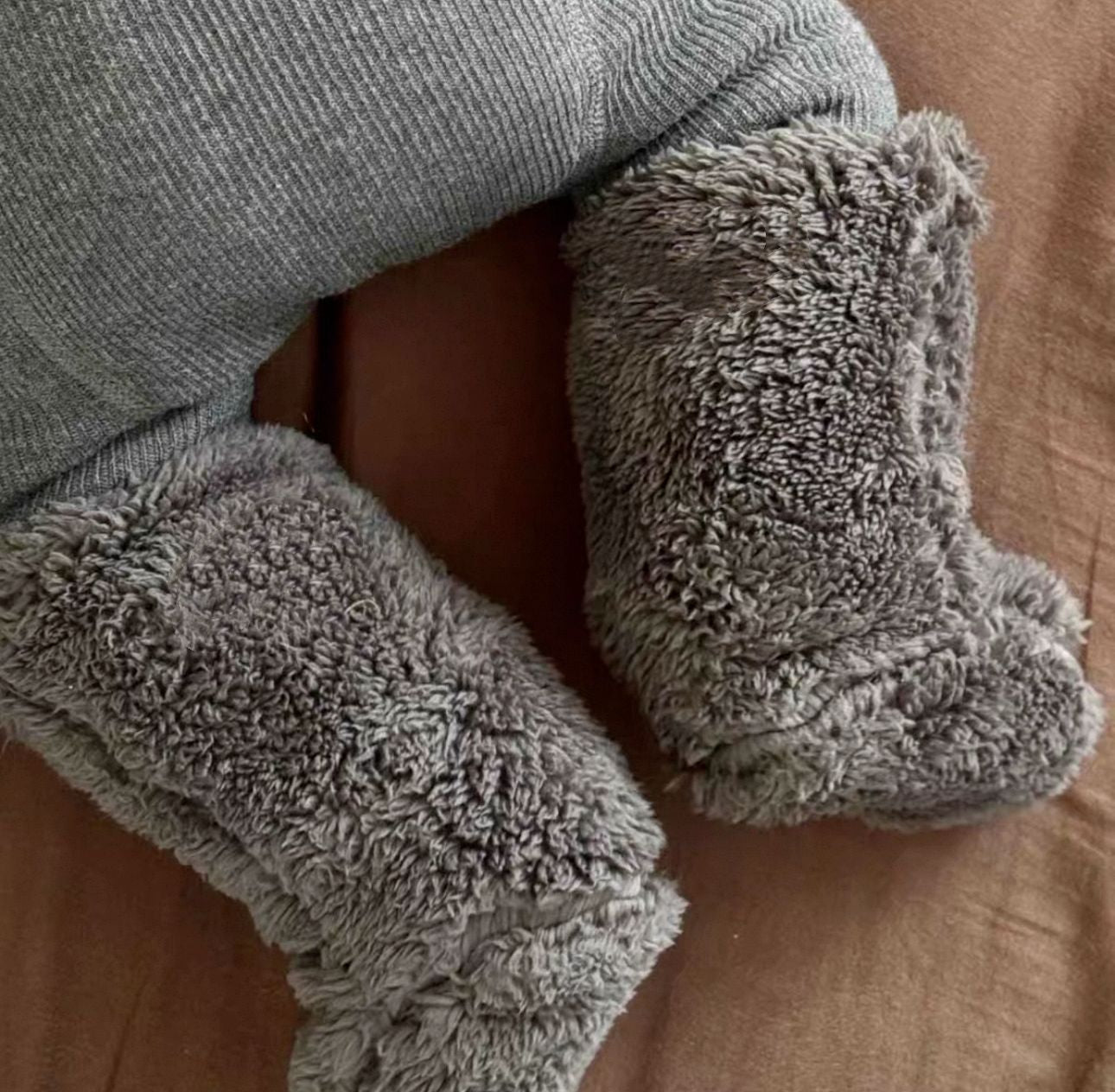 Plush Baby Non-Slip Floor Socks for Winter Warmth and Comfort
