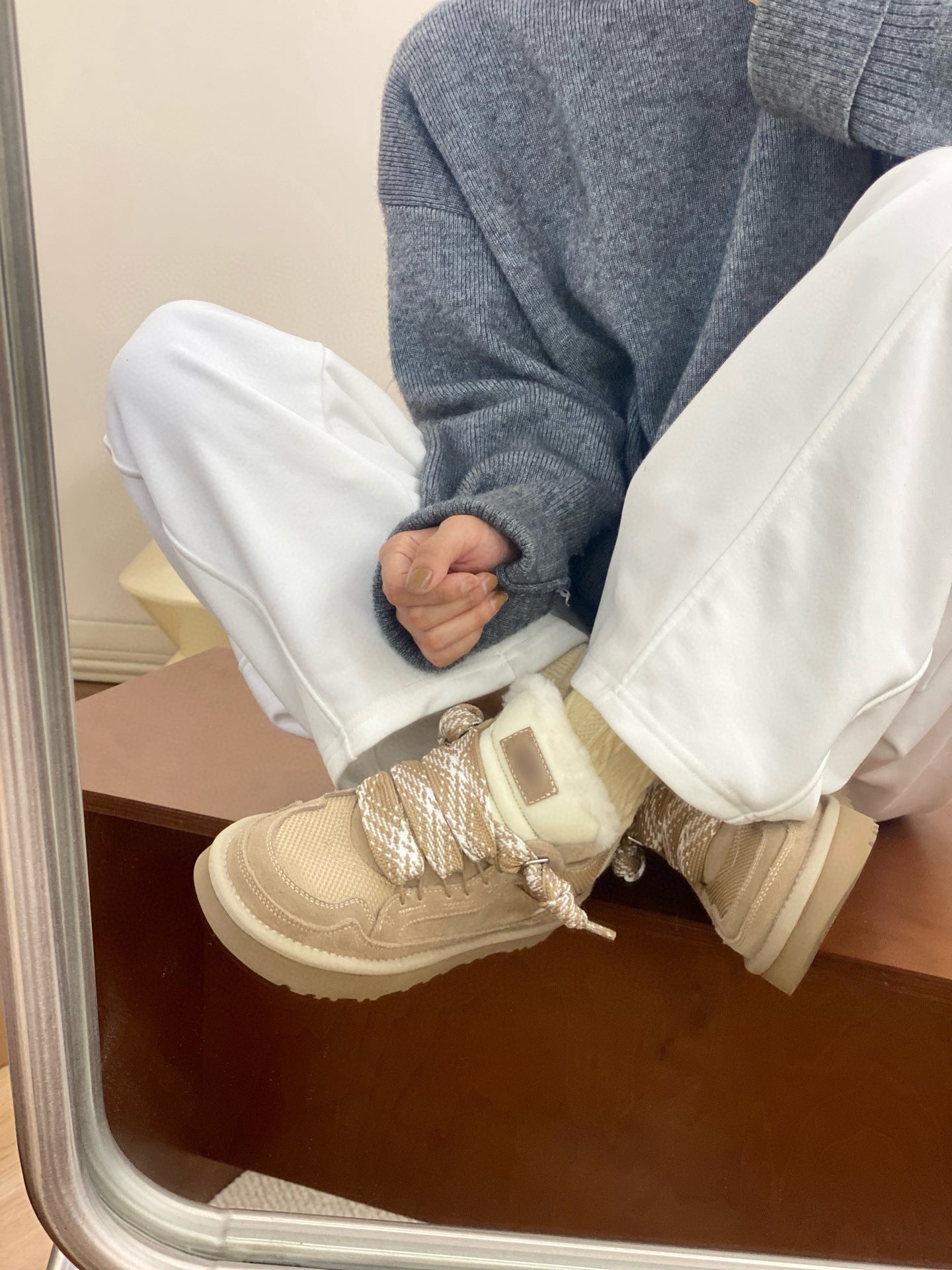 Wool-Lined Low-Top Winter Boots with Lightweight EVA Sole