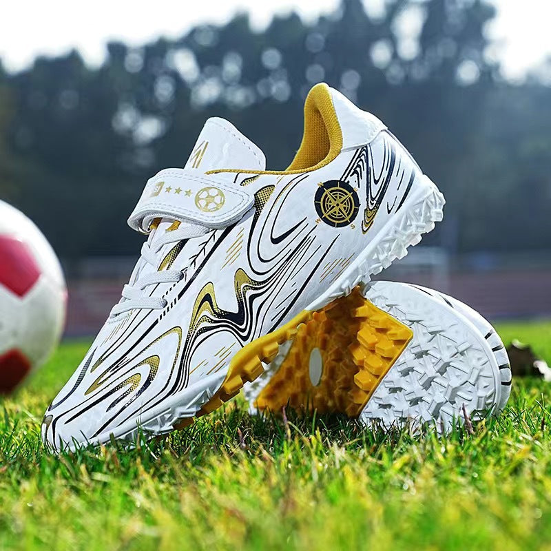 Youth Fleece-Lined Football Cleats with Anti-Slip Studded Outsole