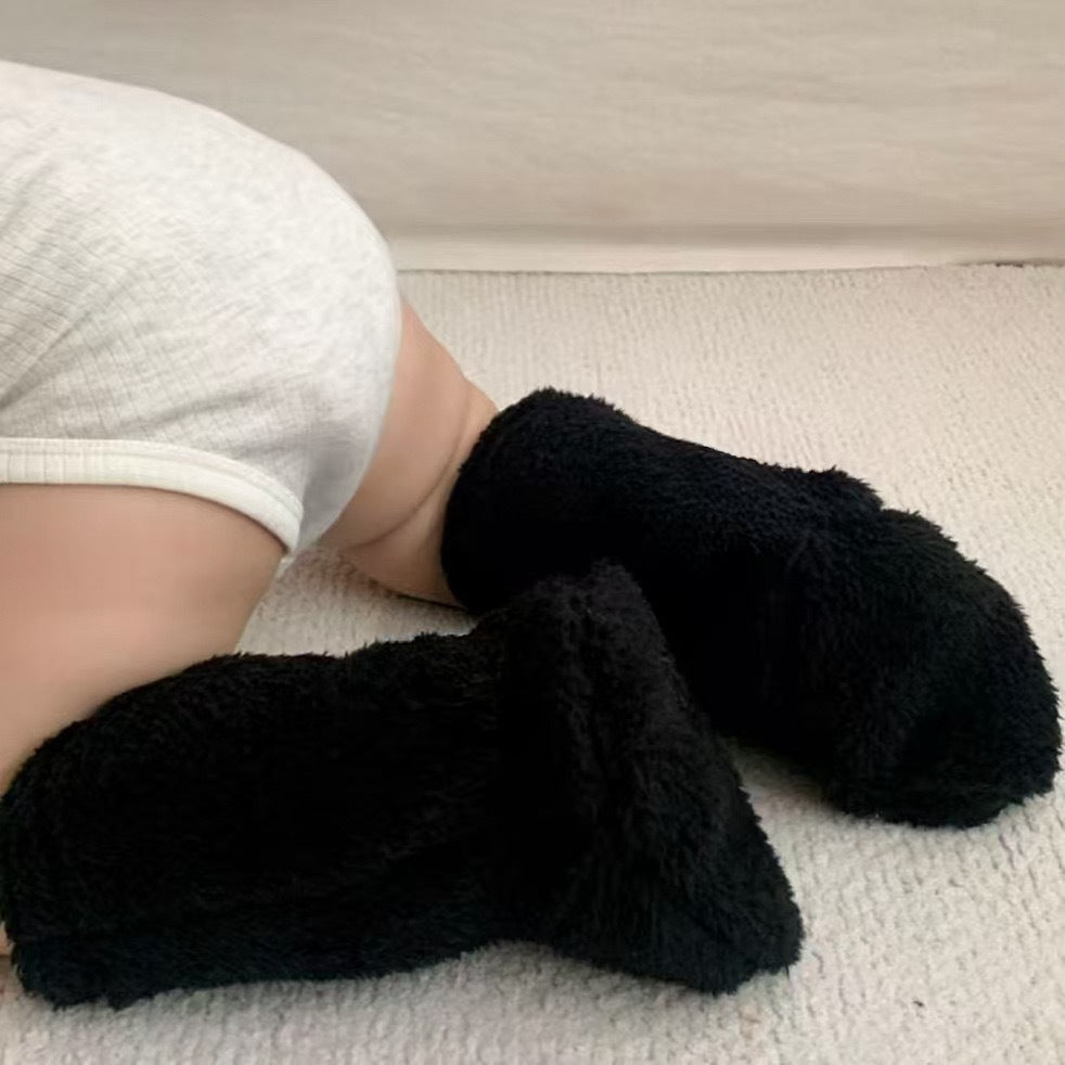 Plush Baby Non-Slip Floor Socks for Winter Warmth and Comfort
